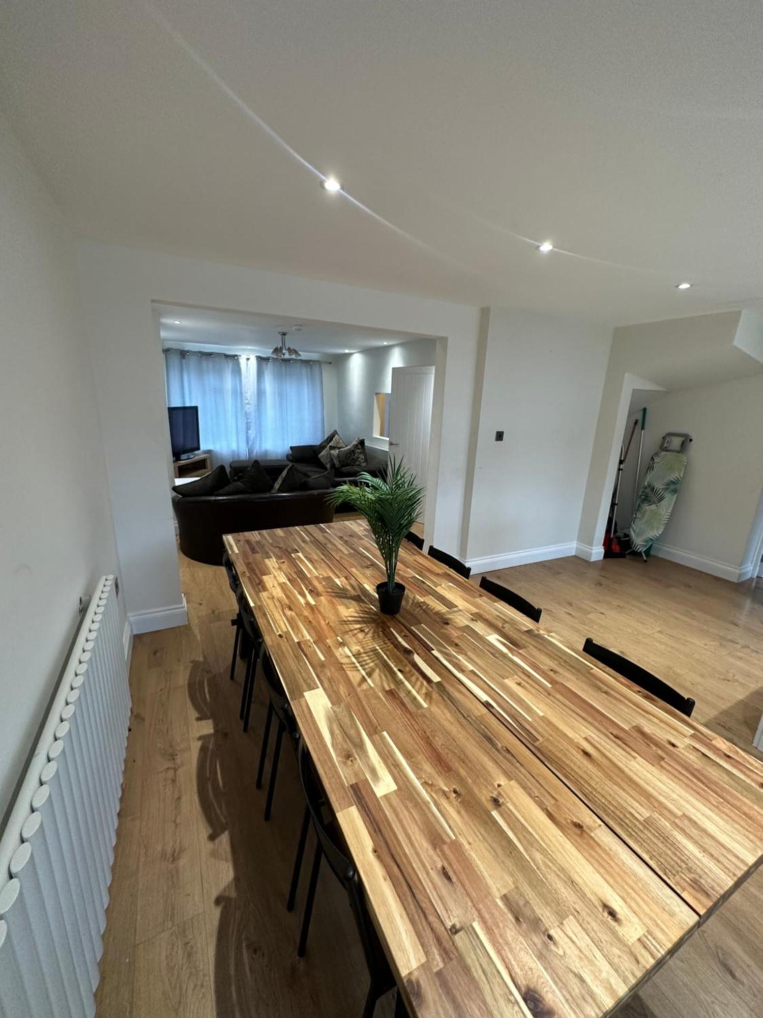 5 Bedroom House In Orpington Eksteriør billede